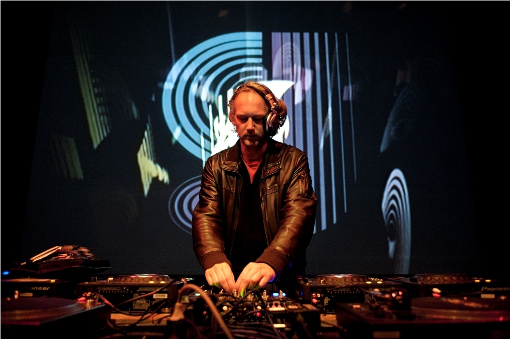 dorfmeister_1024