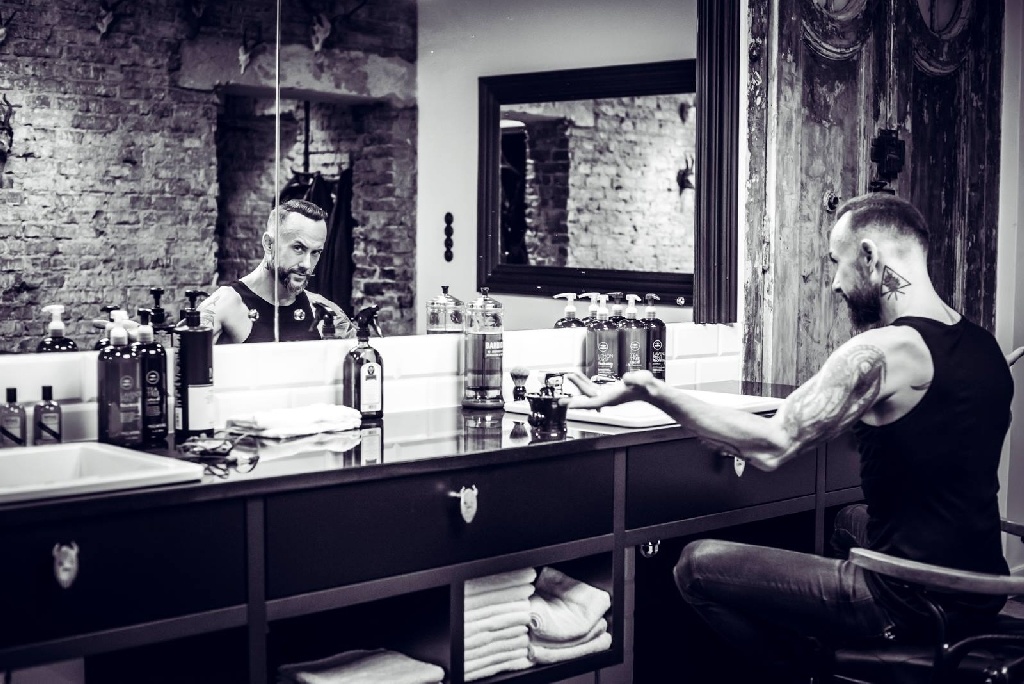 nergal-barber-shop_1024